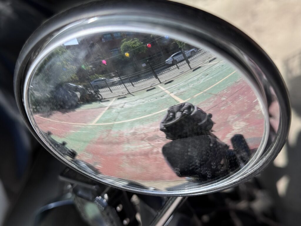 Super Cub blind spot mirror wide angle reflection — significantly reduced blind spot coverage
